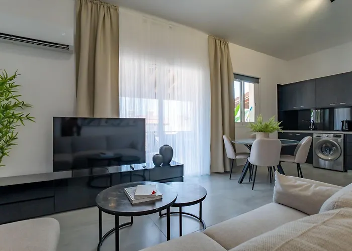 Aristo Universe 1 D101 Paphos