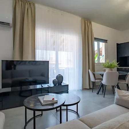 Aristo Universe 1 D101 Paphos